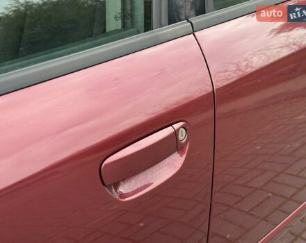 Красный Ауди А4, объемом двигателя 1.6 л и пробегом 153 тыс. км за 5400 $, фото 14 на Automoto.ua