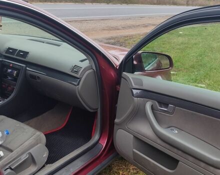 Красный Ауди А4, объемом двигателя 2 л и пробегом 265 тыс. км за 5200 $, фото 16 на Automoto.ua