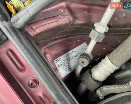 Красный Ауди А4, объемом двигателя 1.6 л и пробегом 153 тыс. км за 5400 $, фото 35 на Automoto.ua