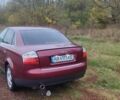 Красный Ауди А4, объемом двигателя 2 л и пробегом 265 тыс. км за 5200 $, фото 7 на Automoto.ua
