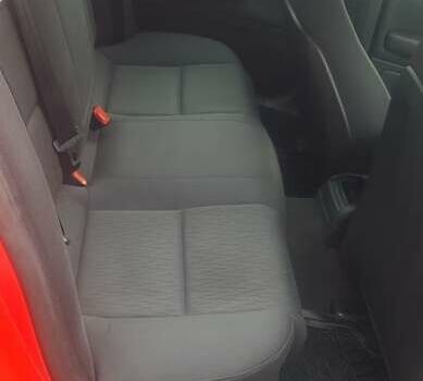 Красный Ауди А4, объемом двигателя 1.78 л и пробегом 426 тыс. км за 4600 $, фото 7 на Automoto.ua