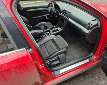 Красный Ауди А4, объемом двигателя 2 л и пробегом 328 тыс. км за 3000 $, фото 11 на Automoto.ua