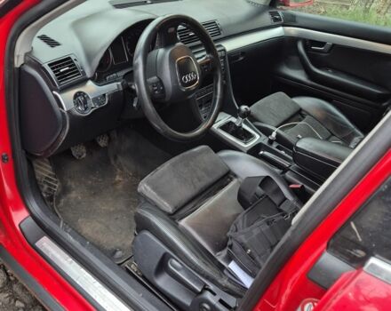 Красный Ауди А4, объемом двигателя 2 л и пробегом 328 тыс. км за 3000 $, фото 7 на Automoto.ua