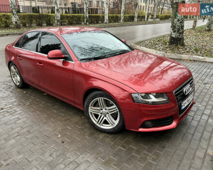 Красный Ауди А4, объемом двигателя 3.2 л и пробегом 201 тыс. км за 8500 $, фото 1 на Automoto.ua