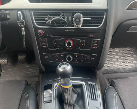 Красный Ауди А4, объемом двигателя 1.8 л и пробегом 151 тыс. км за 9200 $, фото 13 на Automoto.ua