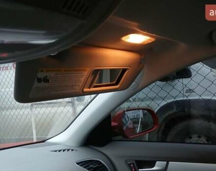 Червоний Ауді А4, об'ємом двигуна 1.98 л та пробігом 179 тис. км за 9800 $, фото 44 на Automoto.ua