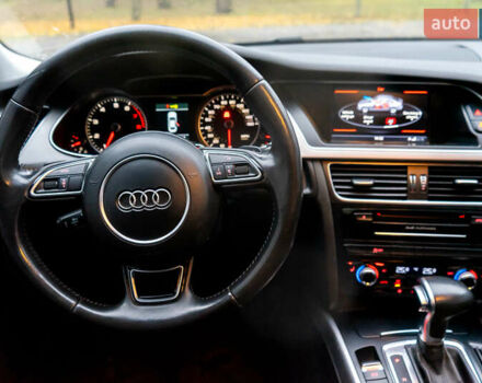 Красный Ауди А4, объемом двигателя 2 л и пробегом 252 тыс. км за 13600 $, фото 9 на Automoto.ua