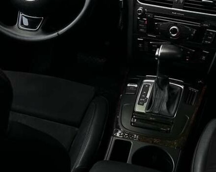 Червоний Ауді А4, об'ємом двигуна 1.8 л та пробігом 191 тис. км за 12000 $, фото 6 на Automoto.ua