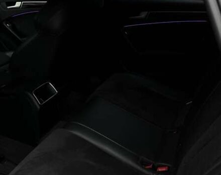 Червоний Ауді А4, об'ємом двигуна 1.8 л та пробігом 191 тис. км за 12000 $, фото 4 на Automoto.ua