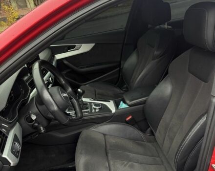 Красный Ауди А4, объемом двигателя 2 л и пробегом 136 тыс. км за 18300 $, фото 5 на Automoto.ua