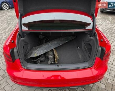 Красный Ауди А4, объемом двигателя 1.98 л и пробегом 222 тыс. км за 11800 $, фото 15 на Automoto.ua