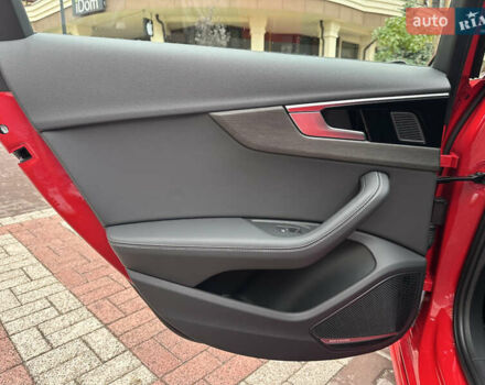 Красный Ауди А4, объемом двигателя 2 л и пробегом 15 тыс. км за 31000 $, фото 61 на Automoto.ua