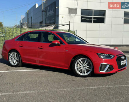 Красный Ауди А4, объемом двигателя 2 л и пробегом 15 тыс. км за 31000 $, фото 3 на Automoto.ua