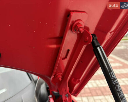 Красный Ауди А4, объемом двигателя 2 л и пробегом 15 тыс. км за 31000 $, фото 31 на Automoto.ua