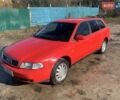 Червоний Ауді А4, об'ємом двигуна 1.6 л та пробігом 306 тис. км за 3500 $, фото 4 на Automoto.ua
