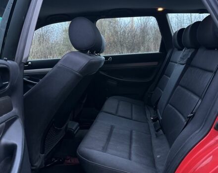 Красный Ауди А4, объемом двигателя 1.9 л и пробегом 380 тыс. км за 1750 $, фото 13 на Automoto.ua