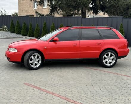 Красный Ауди А4, объемом двигателя 1.6 л и пробегом 315 тыс. км за 3350 $, фото 2 на Automoto.ua