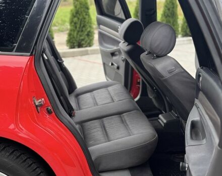 Красный Ауди А4, объемом двигателя 1.6 л и пробегом 315 тыс. км за 3350 $, фото 13 на Automoto.ua