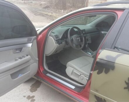 Красный Ауди А4, объемом двигателя 2 л и пробегом 280 тыс. км за 5500 $, фото 4 на Automoto.ua