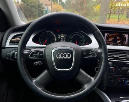Красный Ауди А4, объемом двигателя 2 л и пробегом 333 тыс. км за 8690 $, фото 10 на Automoto.ua