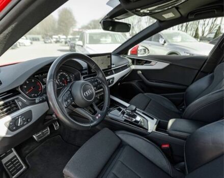 Красный Ауди А4, объемом двигателя 2 л и пробегом 205 тыс. км за 21990 $, фото 2 на Automoto.ua