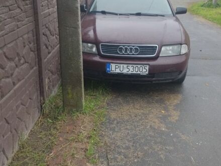 Красный Ауди А4, объемом двигателя 0 л и пробегом 300 тыс. км за 1300 $, фото 1 на Automoto.ua