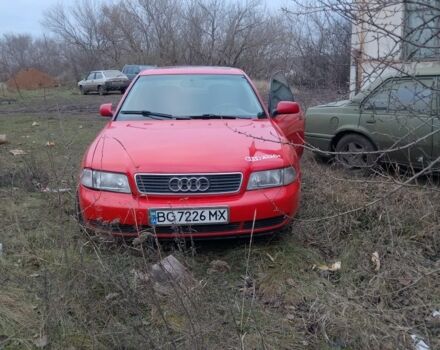 Червоний Ауді А4, об'ємом двигуна 1.6 л та пробігом 300 тис. км за 2374 $, фото 1 на Automoto.ua