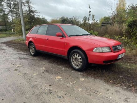 Ауди А4 1998 в Путивле на Automoto.ua Красный Ауди А4, объемом двигателя 1.6 л и пробегом 1 тыс. км за 2700 $, фото 1 на Automoto.ua