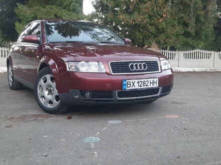 Красный Ауди А4, объемом двигателя 1.6 л и пробегом 300 тыс. км за 4900 $, фото 1 на Automoto.ua