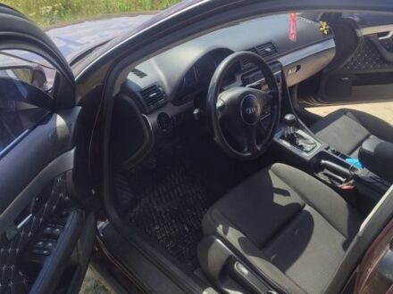 Красный Ауди А4, объемом двигателя 1.8 л и пробегом 215 тыс. км за 4800 $, фото 1 на Automoto.ua