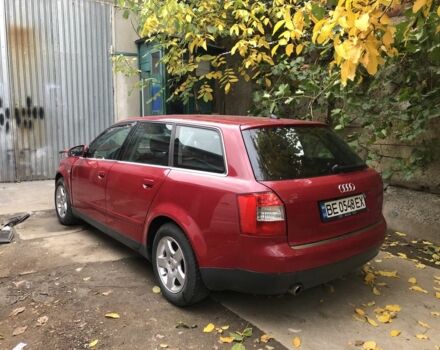 Красный Ауди А4, объемом двигателя 2 л и пробегом 300 тыс. км за 1500 $, фото 1 на Automoto.ua