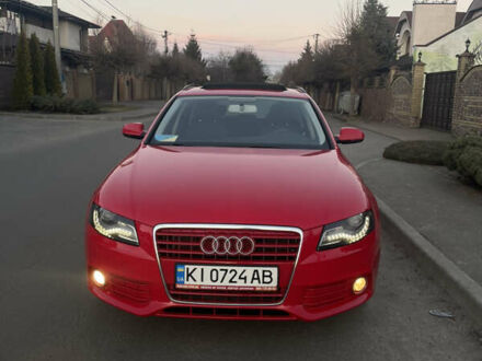 Ауди А4 2011 в Киеве на Automoto.ua Красный Ауди А4, объемом двигателя 1.97 л и пробегом 323 тыс. км за 9000 $, фото 1 на Automoto.ua