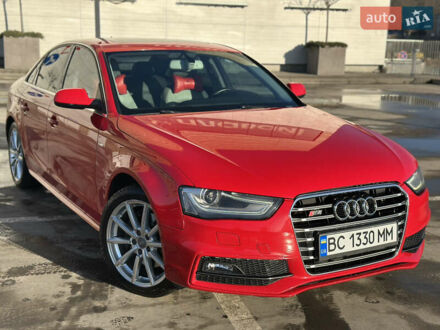 Ауди А4 2013 в Львове на Automoto.ua Красный Ауди А4, объемом двигателя 1.98 л и пробегом 166 тыс. км за 13500 $, фото 1 на Automoto.ua