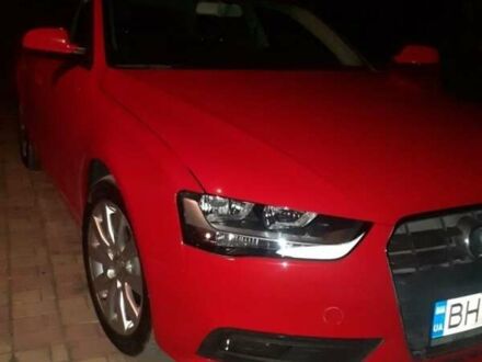 Красный Ауди А4, объемом двигателя 2 л и пробегом 171 тыс. км за 12700 $, фото 1 на Automoto.ua