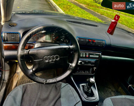 Ауди А4, объемом двигателя 1.8 л и пробегом 429 тыс. км за 2200 $, фото 3 на Automoto.ua