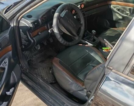 Ауди А4, объемом двигателя 1.8 л и пробегом 450 тыс. км за 3100 $, фото 2 на Automoto.ua