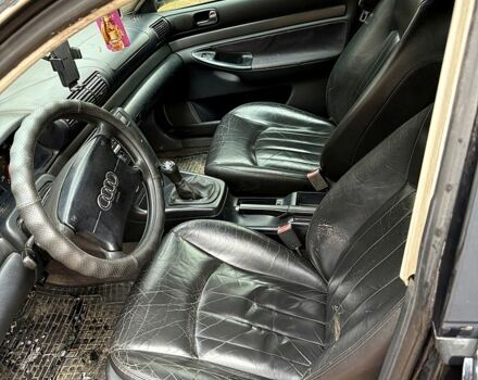 Ауди А4, объемом двигателя 1.6 л и пробегом 365 тыс. км за 2300 $, фото 10 на Automoto.ua