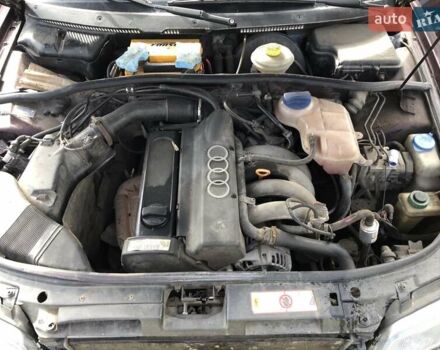 Ауди А4, объемом двигателя 1.6 л и пробегом 310 тыс. км за 1600 $, фото 4 на Automoto.ua