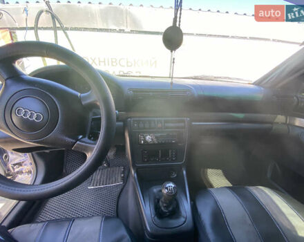 Ауді А4, об'ємом двигуна 1.8 л та пробігом 530 тис. км за 3300 $, фото 10 на Automoto.ua