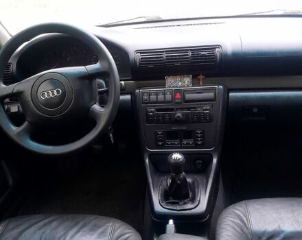 Ауді А4, об'ємом двигуна 1.6 л та пробігом 415 тис. км за 3500 $, фото 6 на Automoto.ua