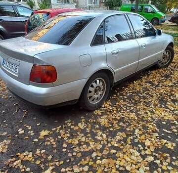 Ауди А4, объемом двигателя 1.8 л и пробегом 260 тыс. км за 3650 $, фото 5 на Automoto.ua