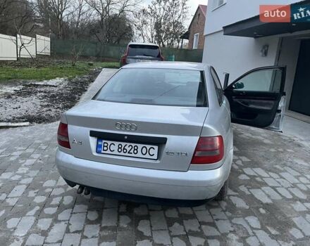 Ауди А4, объемом двигателя 1.9 л и пробегом 430 тыс. км за 4600 $, фото 4 на Automoto.ua