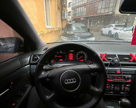 Ауди А4, объемом двигателя 2.5 л и пробегом 307 тыс. км за 5100 $, фото 5 на Automoto.ua