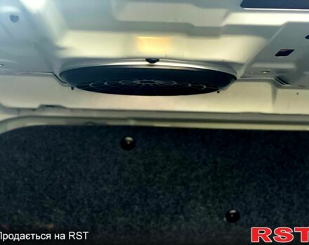 Ауди А4, объемом двигателя 16 л и пробегом 260 тыс. км за 5850 $, фото 8 на Automoto.ua