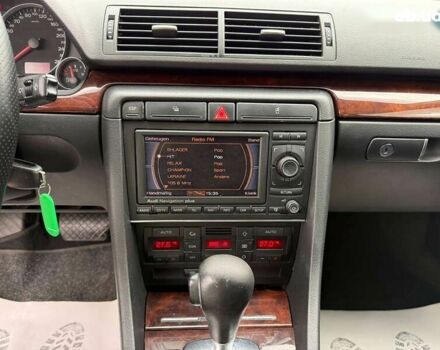 Ауді А4, об'ємом двигуна 2 л та пробігом 284 тис. км за 7800 $, фото 15 на Automoto.ua