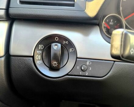 Ауди А4, объемом двигателя 1.6 л и пробегом 240 тыс. км за 5800 $, фото 1 на Automoto.ua