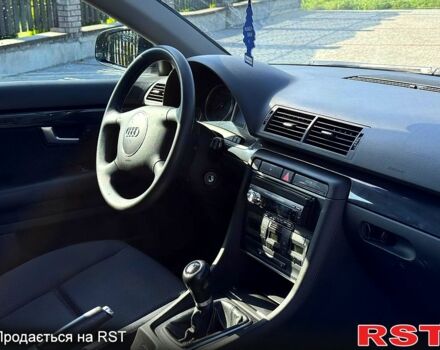 Ауди А4, объемом двигателя 1.6 л и пробегом 198 тыс. км за 6100 $, фото 3 на Automoto.ua