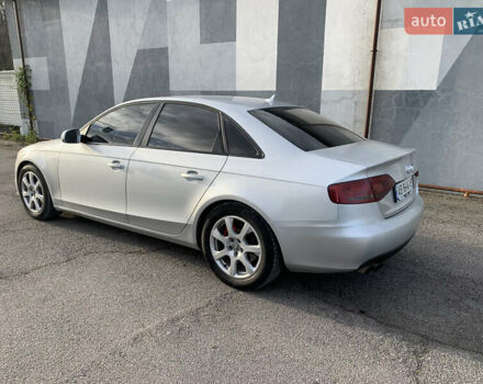 Ауди А4, объемом двигателя 2 л и пробегом 292 тыс. км за 7800 $, фото 4 на Automoto.ua