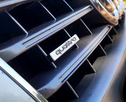 Ауди А4, объемом двигателя 2 л и пробегом 264 тыс. км за 9500 $, фото 6 на Automoto.ua