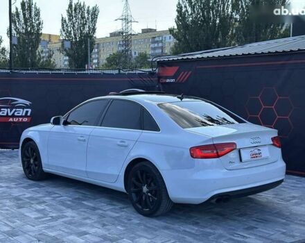 Ауди А4 2012 в Днепре (Днепропетровске) на Automoto.ua Ауди А4, объемом двигателя 2 л и пробегом 211 тыс. км за 13500 $, фото 23 на Automoto.ua